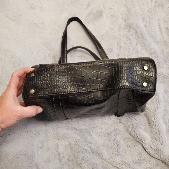 Nine West Cute faux crock bag - Picture 3 of 6